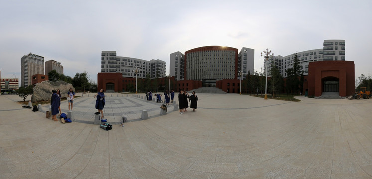 首都师范大学新主楼180全景