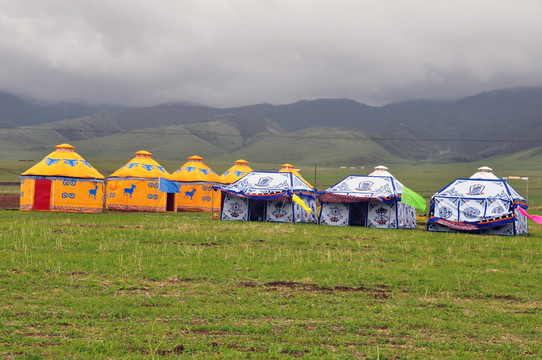 草原帐篷