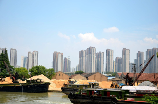 运砂码头 城市建设 高楼 船