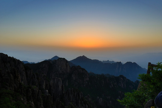 黄山日出