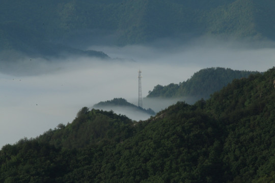 水墨云海