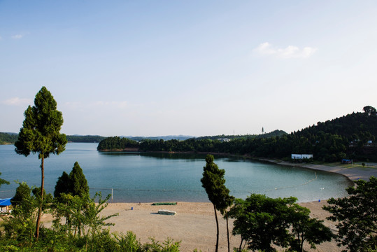 四川绵阳仙海风景区沙滩