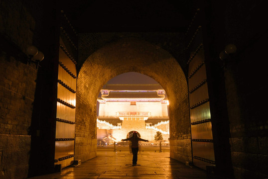 北京正阳门前门 门洞夜景