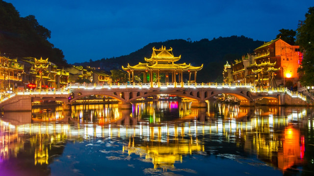 凤凰古城 风桥 夜景