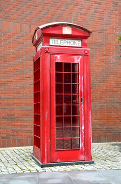电话亭 红砖墙