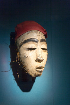 非洲珍稀面具 卡喇果族 女性面