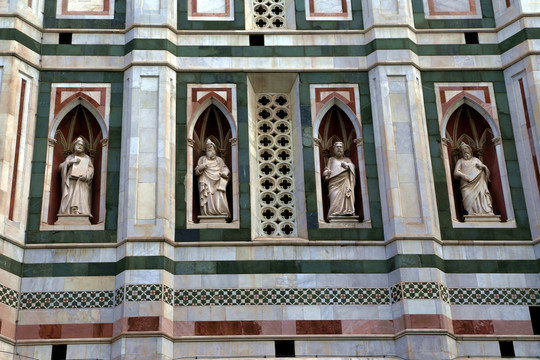 欧式教堂 建筑立面 雕刻浮雕