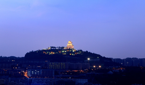 重庆鸿恩寺公园夜景