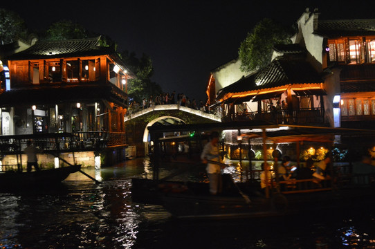 上海 古镇 夜景