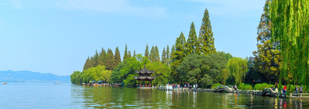 西湖长桥全景