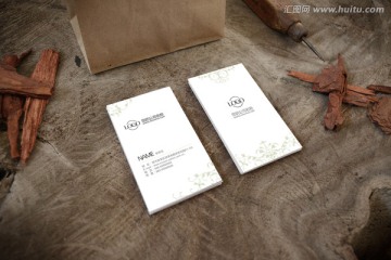 簡約綠色花紋名片