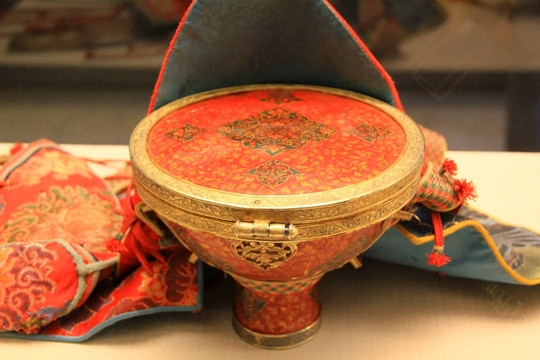 西藏木质包铜高足碗套