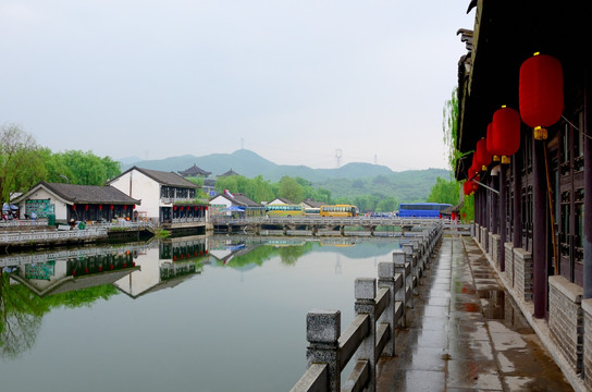 凤城大梨树村