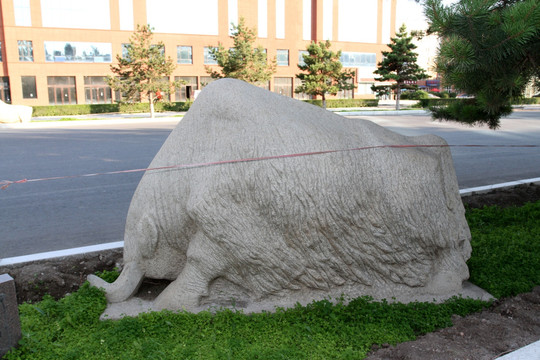 雕塑 百牛集 石雕 牛 雕塑牛