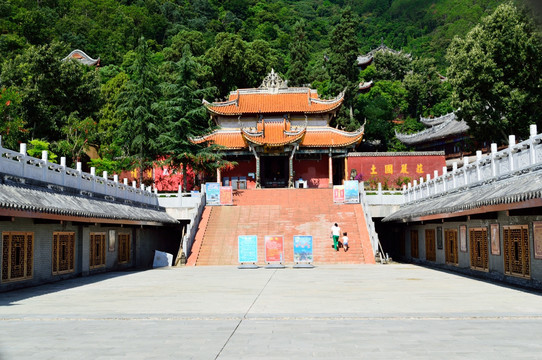 西昌泸山公园 广福寺