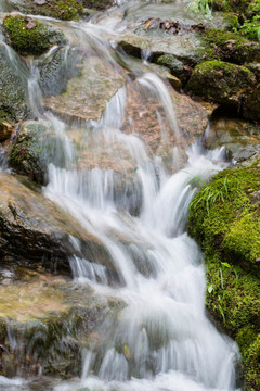 山涧 流水