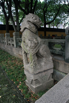 苏州北塔报恩寺 石狮子