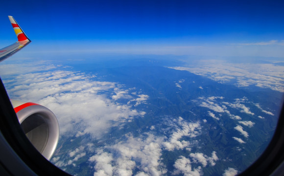 空中俯瞰 山川大地