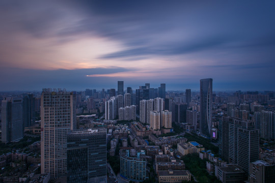 成都金融中心夜景