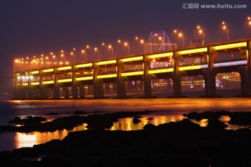 跨海大桥夜景局部