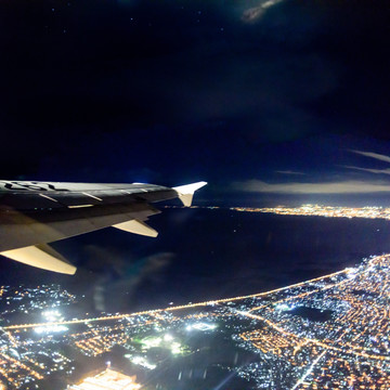 航拍城市夜空