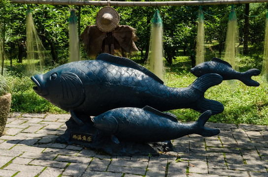 西溪湿地鱼雕塑