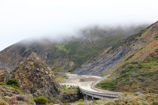 公路 山体