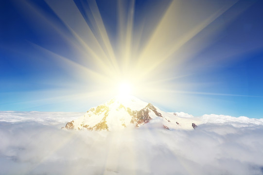 梅里雪山日出