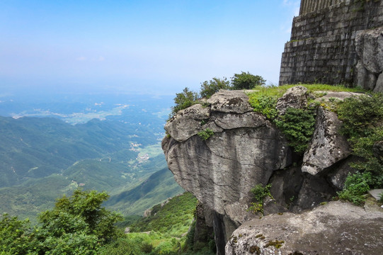 五岳独秀