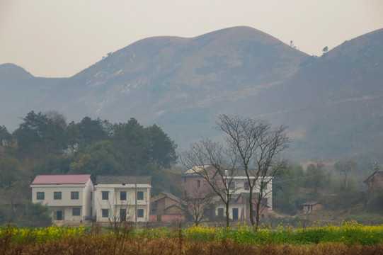 山村风光