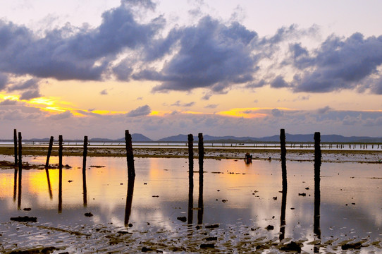 海边落日 夕阳 滩涂倒影 晚霞