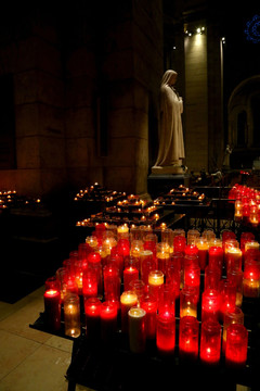 烛光 教堂烛光 神像 祷告