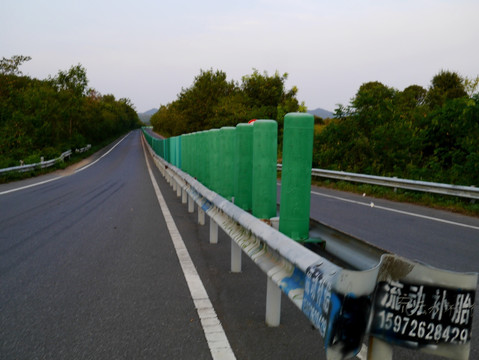 高速公路入口段公路