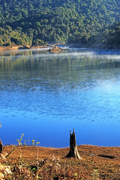 沧源 勐冷湖