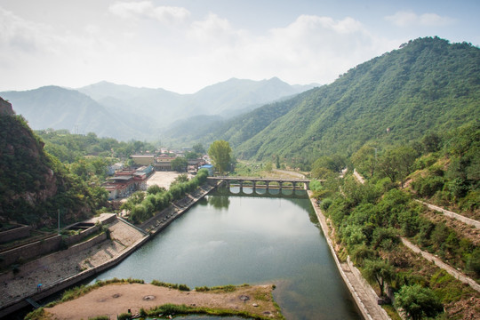 水长城