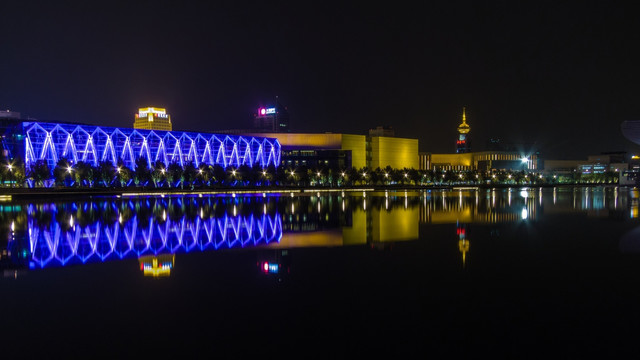 天津国际购物中心夜景