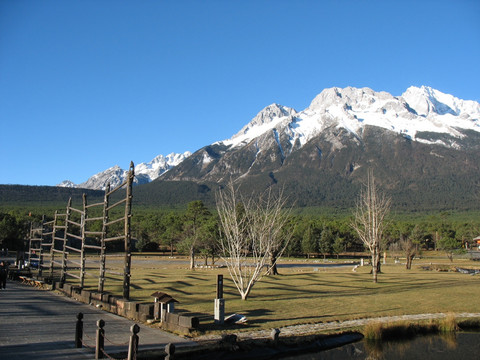 玉龙雪山