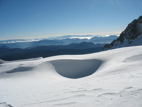 雪山之巅