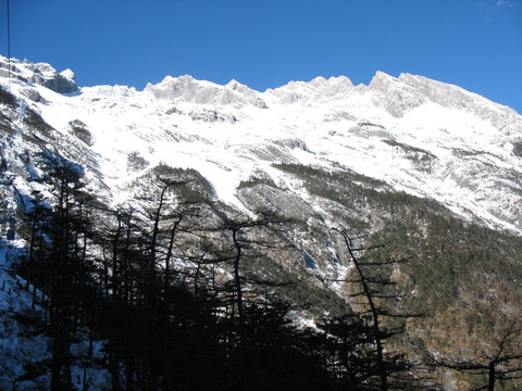 雪山