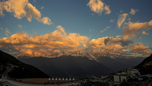 梅里雪山