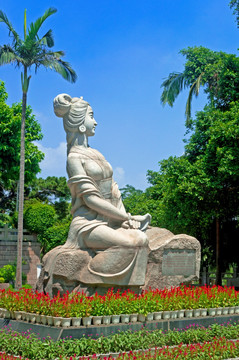 柳七娘石雕像
