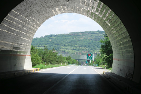 高速公路 公路隧道