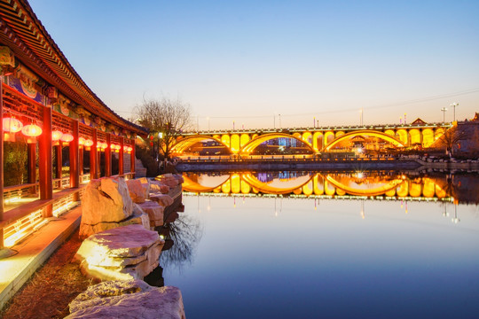 山东青州青云桥夜景