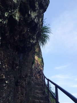 江郎山悬崖峭壁