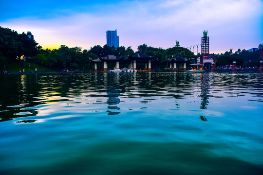 佛山千灯湖景区