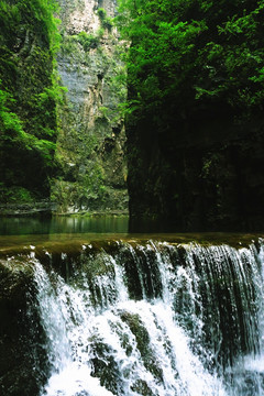 太行山 红豆峡