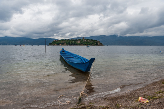 云南抚仙湖风光