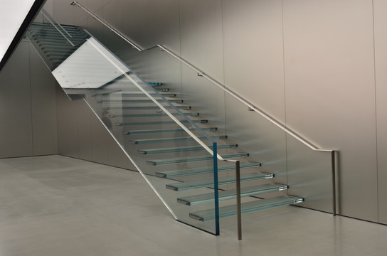 玻璃钢架 现代展厅 楼梯