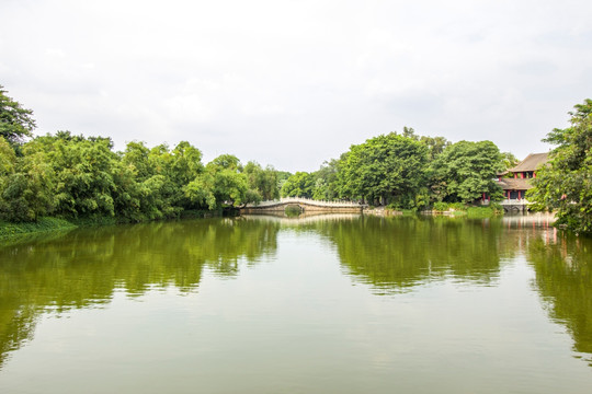 广东省佛山市中山公园景观桥