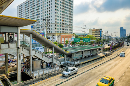 曼谷公交车站